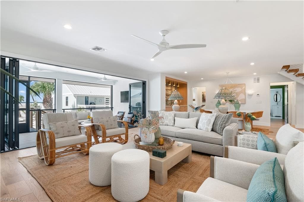 24 Beach Homes-12