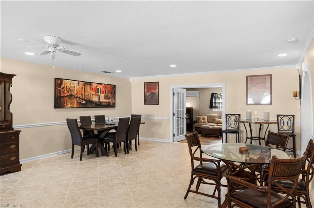3042 Mango ST-8