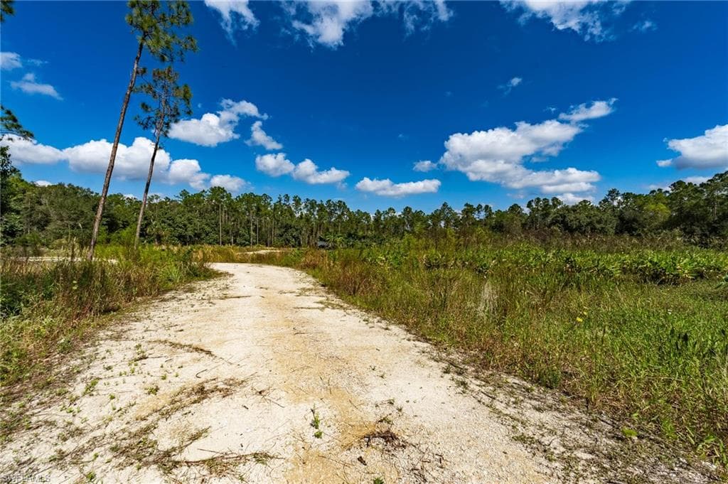 1065 Sanctuary RD-26