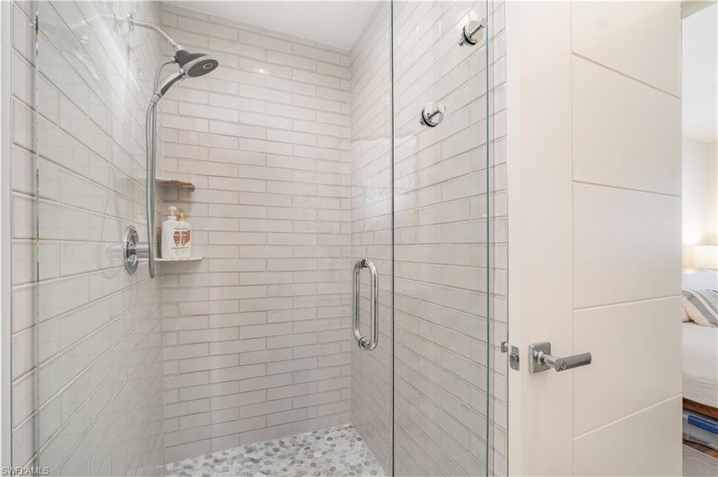 473 12th AVE S B11-10