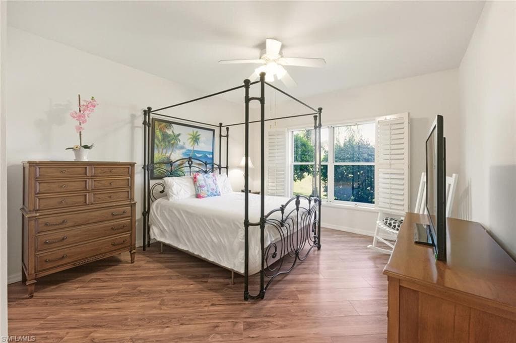 636 Windsor SQ 102-11