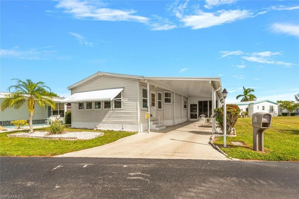 102 Elise DR-2
