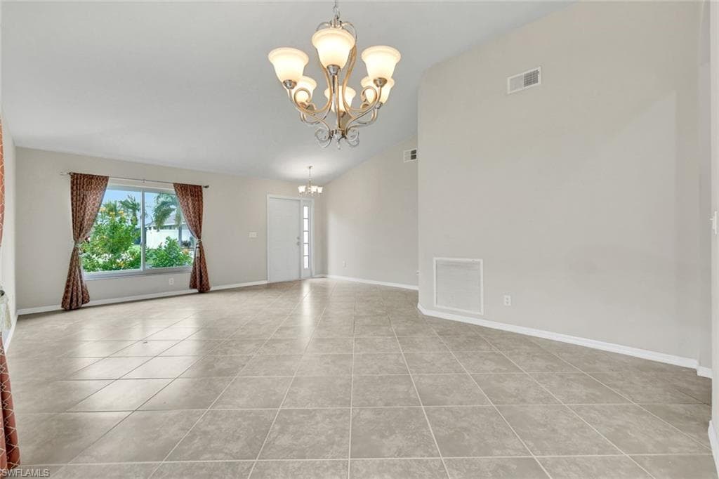 15645 Beachcomber AVE-23