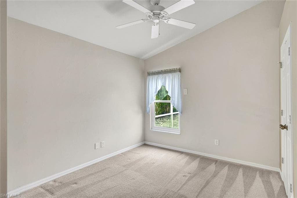 15645 Beachcomber AVE-27