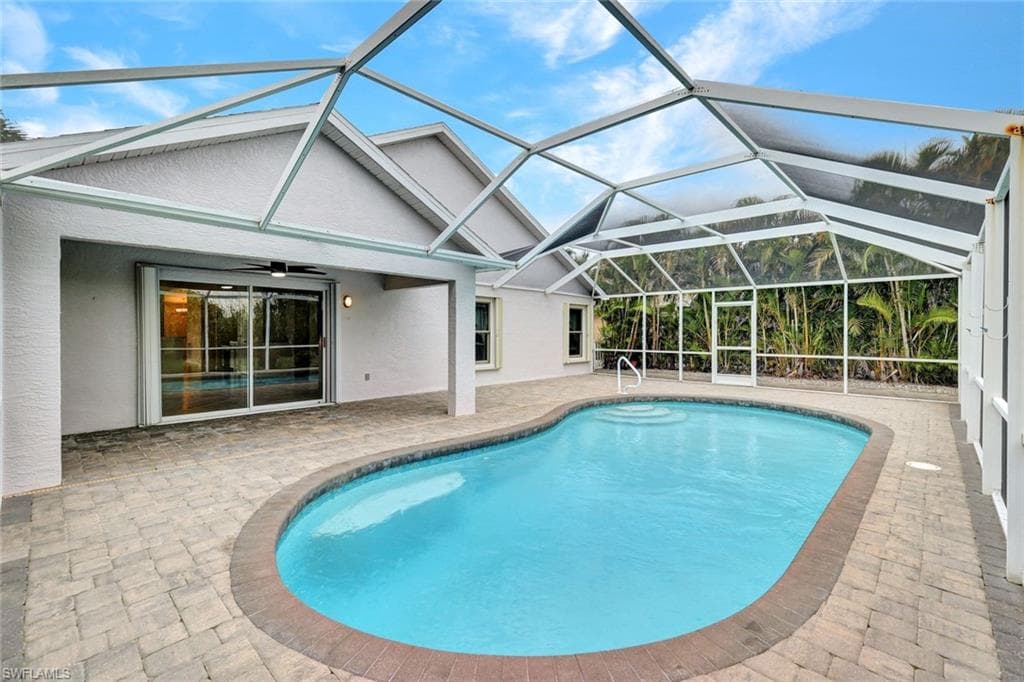 15645 Beachcomber AVE-32