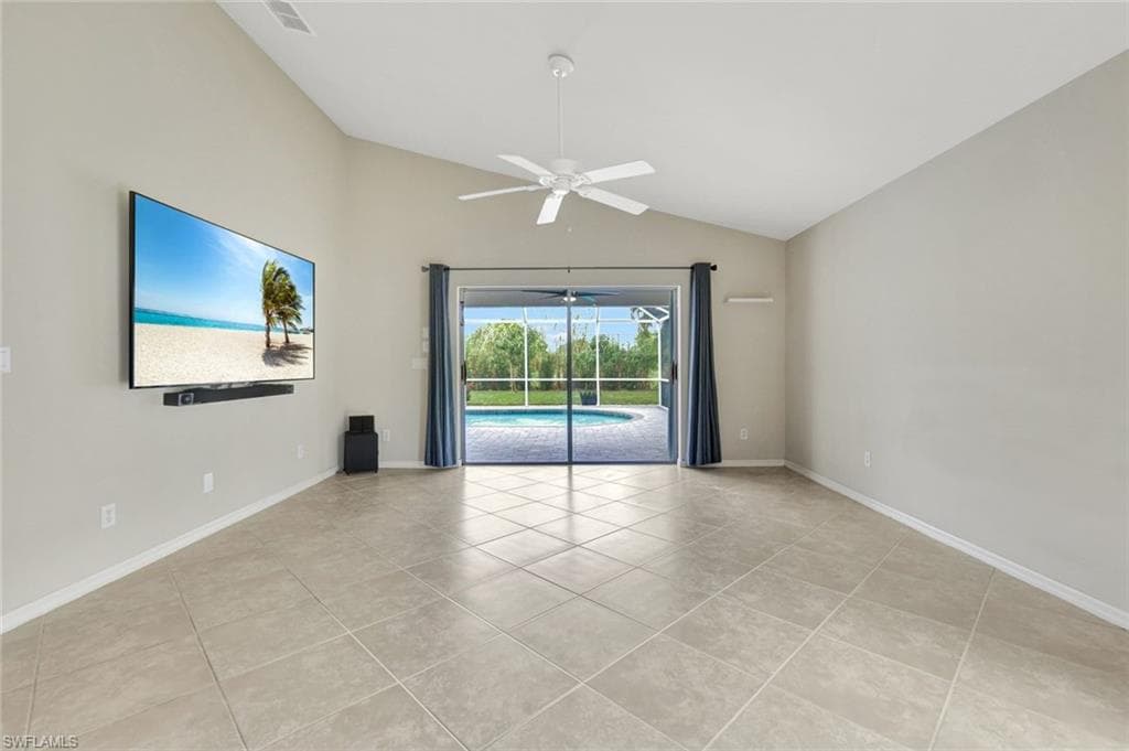 15645 Beachcomber AVE-10