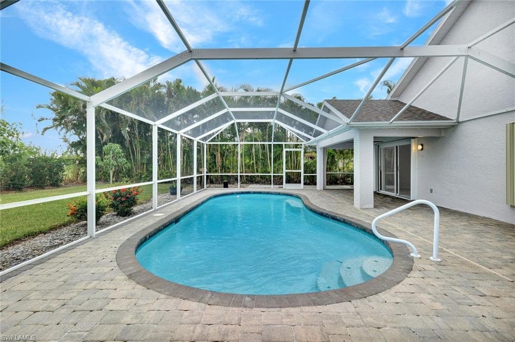 15645 Beachcomber AVE-31