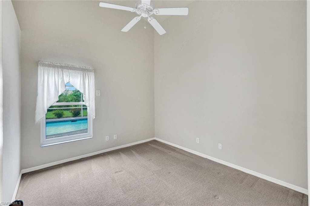 15645 Beachcomber AVE-25