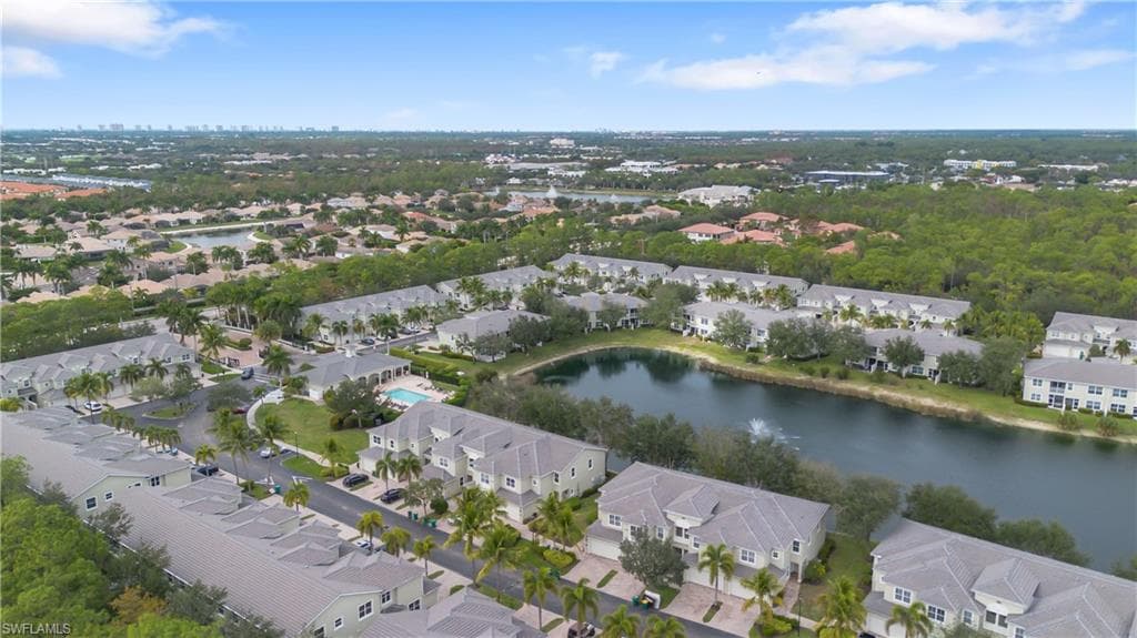 1320 Mariposa CIR 104-36