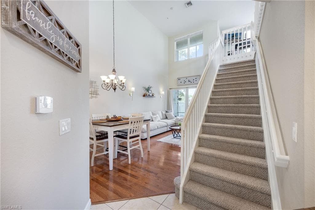1320 Mariposa CIR 104-20
