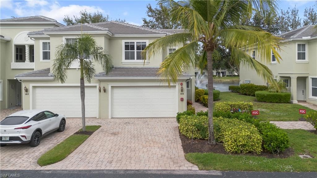 1320 Mariposa CIR 104-37