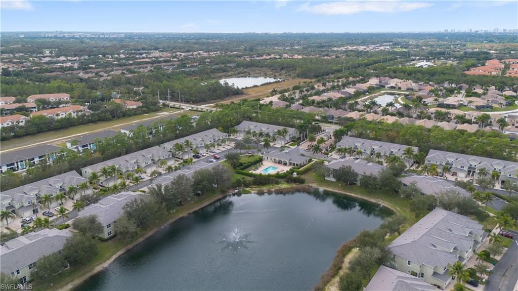 1320 Mariposa CIR 104-35