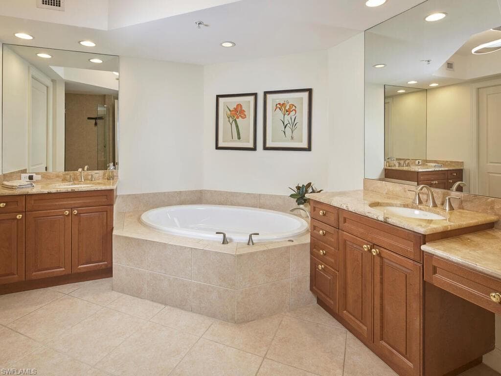 23850 Via Italia CIR 504-9
