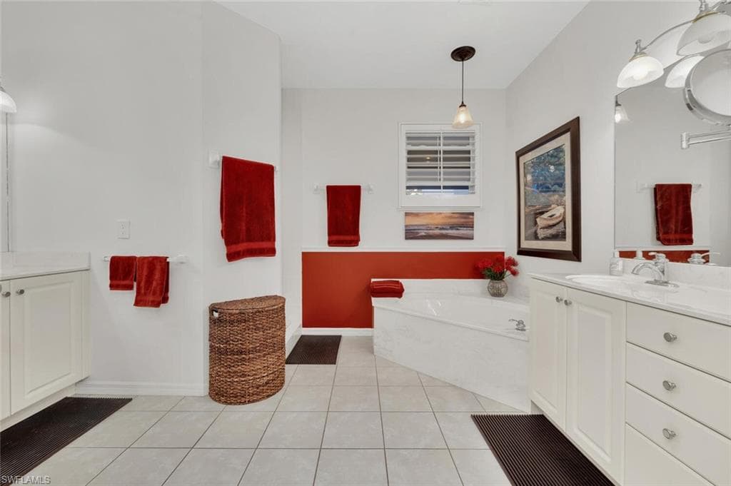 2165 Hawksridge DR 1302-16