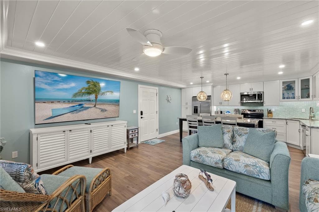 845 E Gulf DR 1641-6