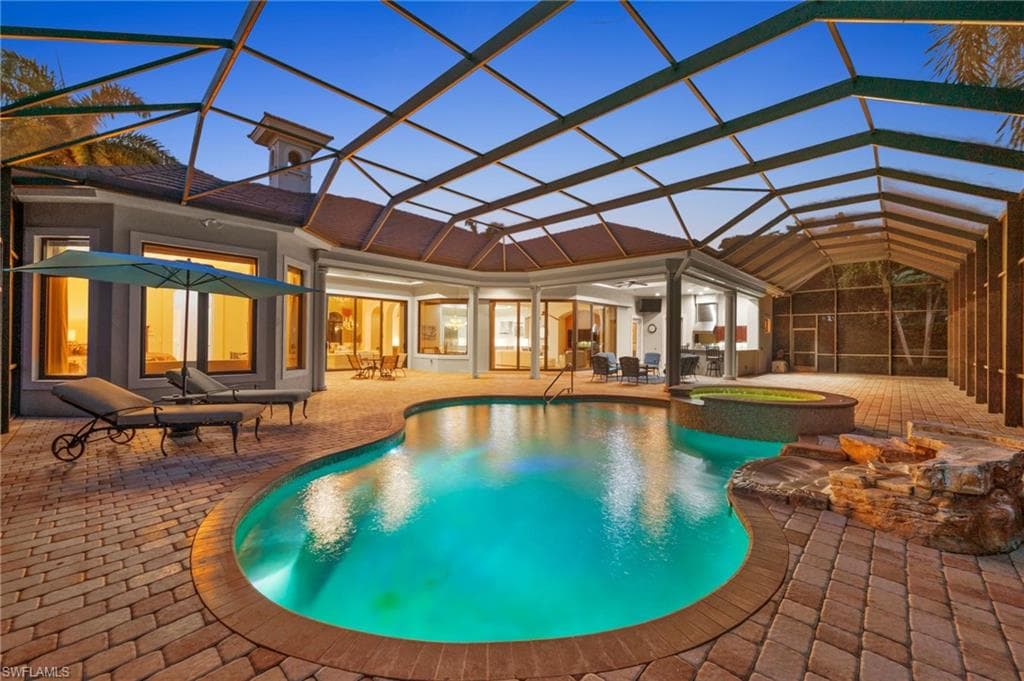 6068 Sunnyslope DR-42