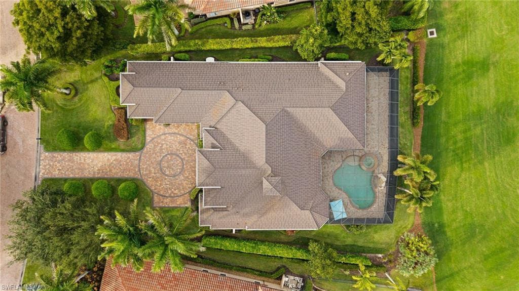 6068 Sunnyslope DR-46