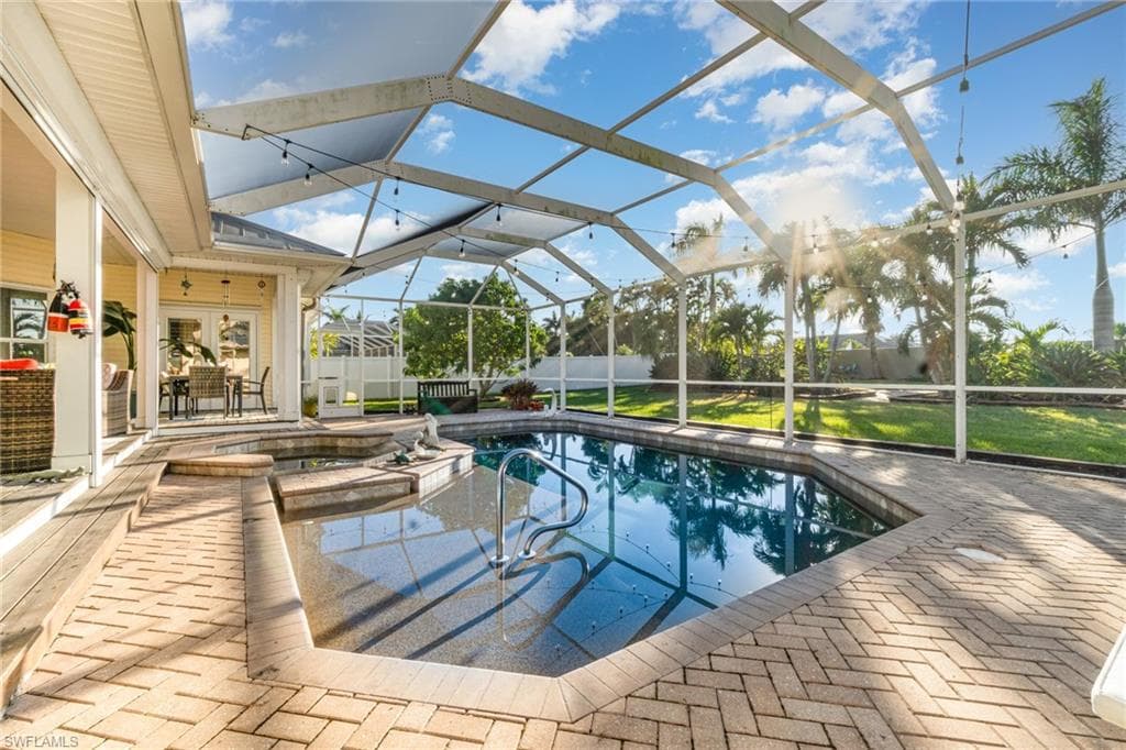 15753 Caloosa Creek CIR-32