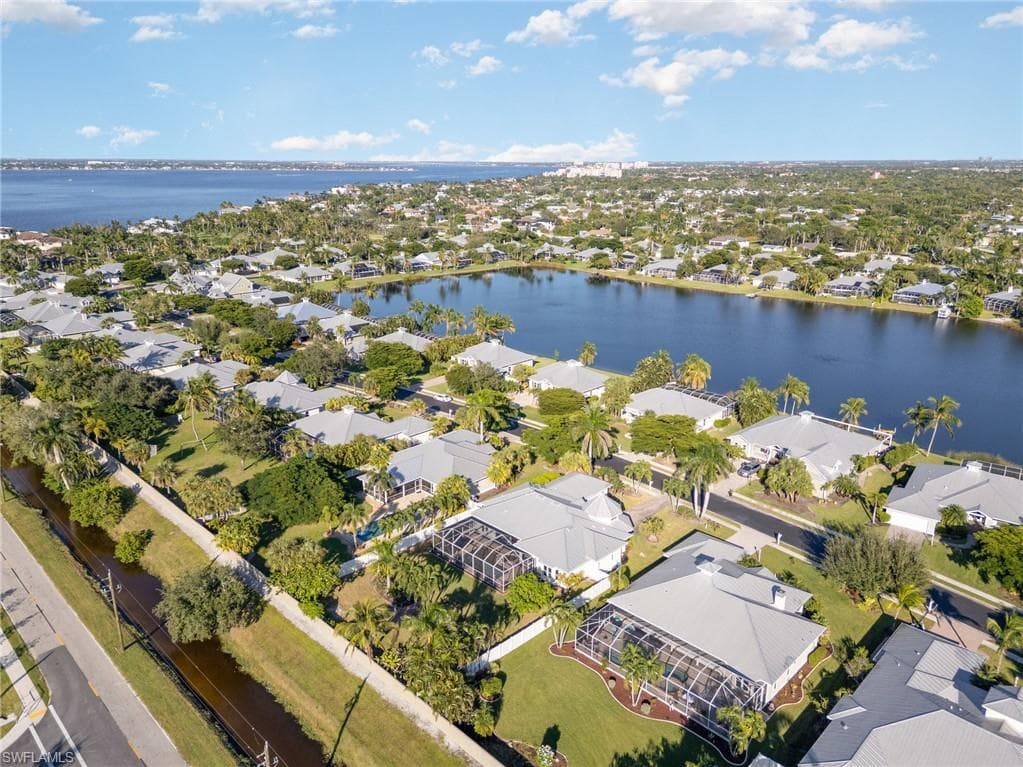 15753 Caloosa Creek CIR-44