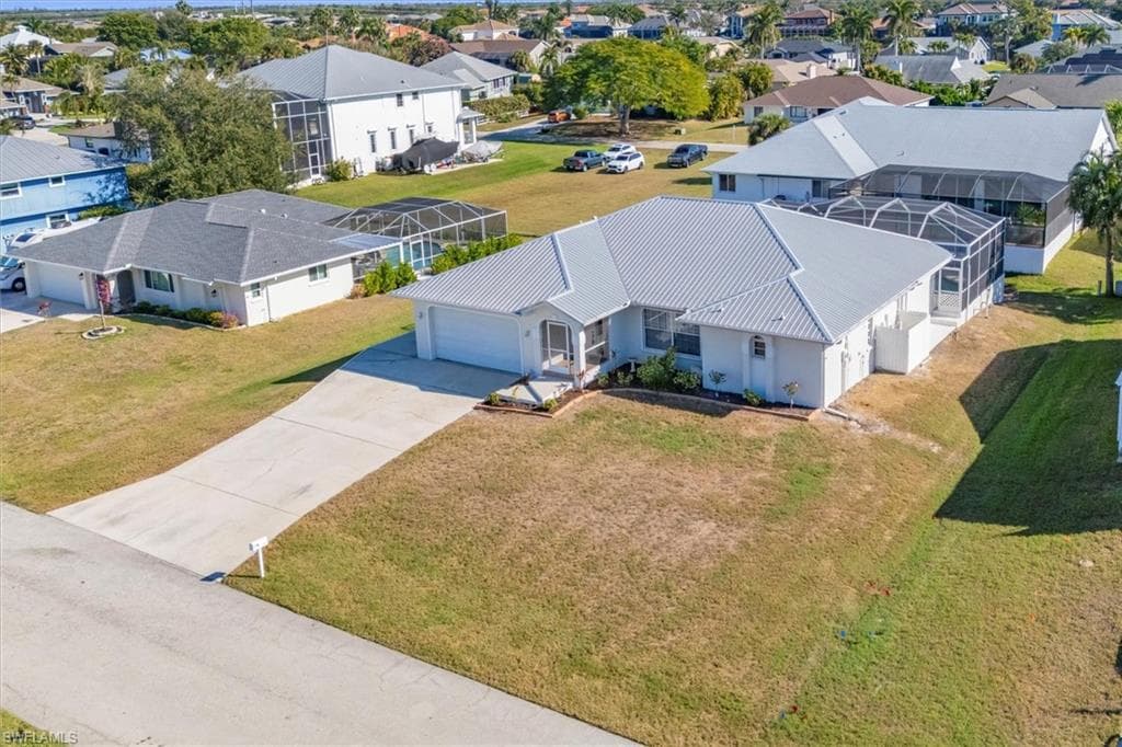 17585 Blackfriar DR-36