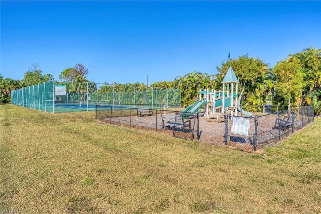 17585 Blackfriar DR-30