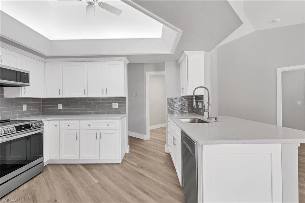 17585 Blackfriar DR-8
