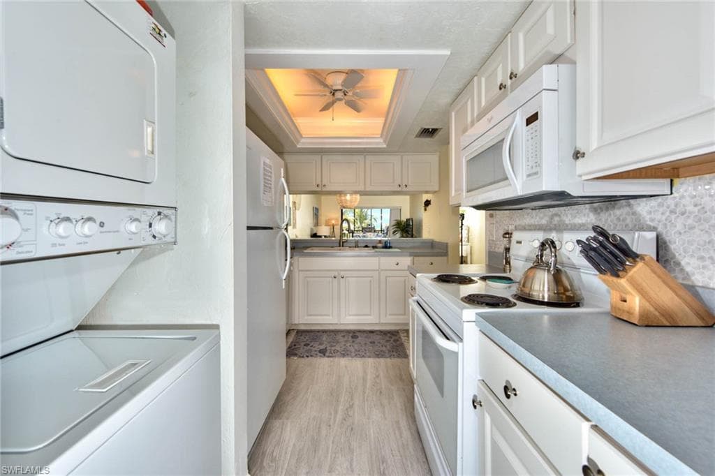 7500 Estero BLVD 202-14
