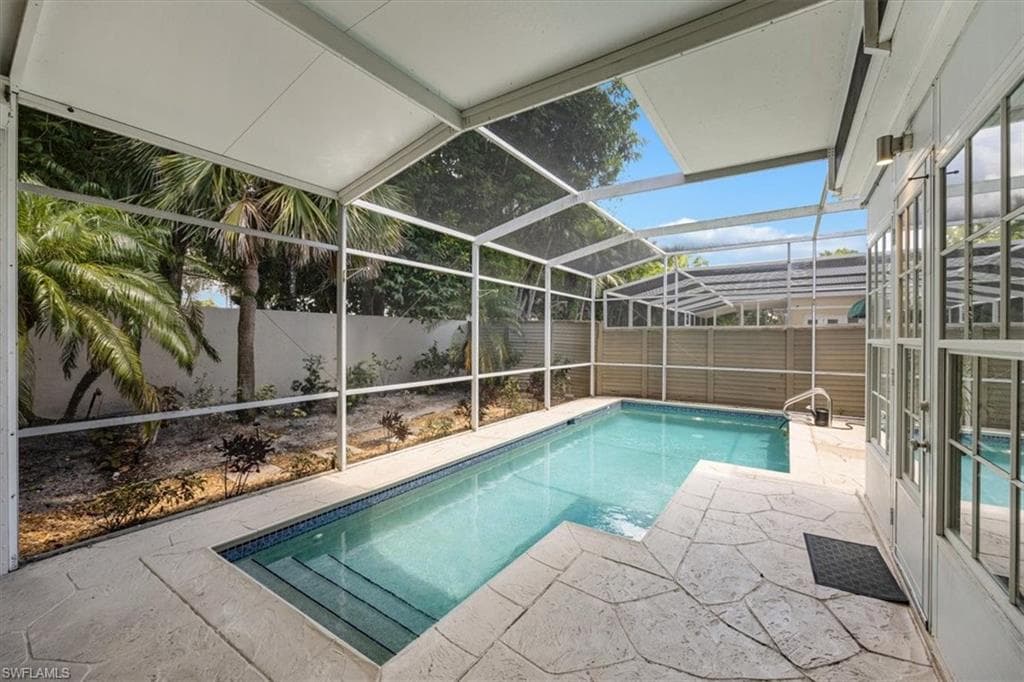 3722 Rachel LN-36