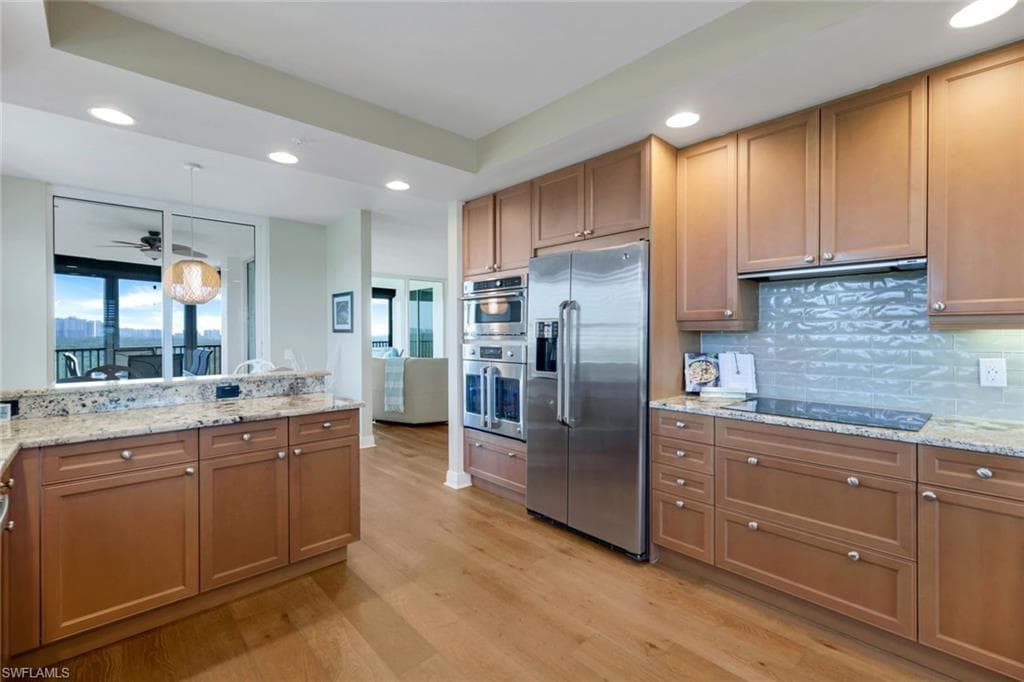 455 Cove Tower DR 801-16