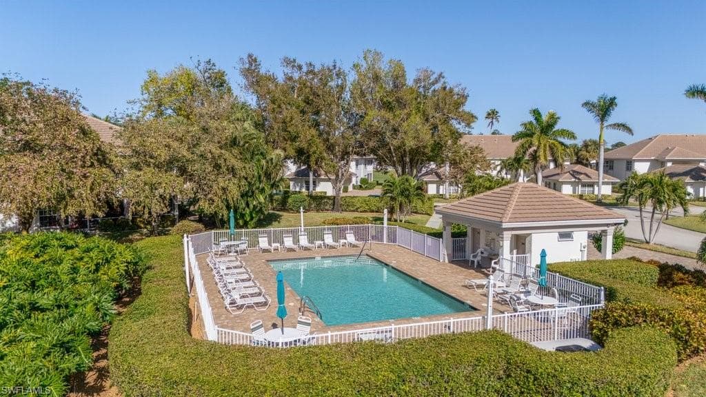 8251 Grand Palm DR 3-5