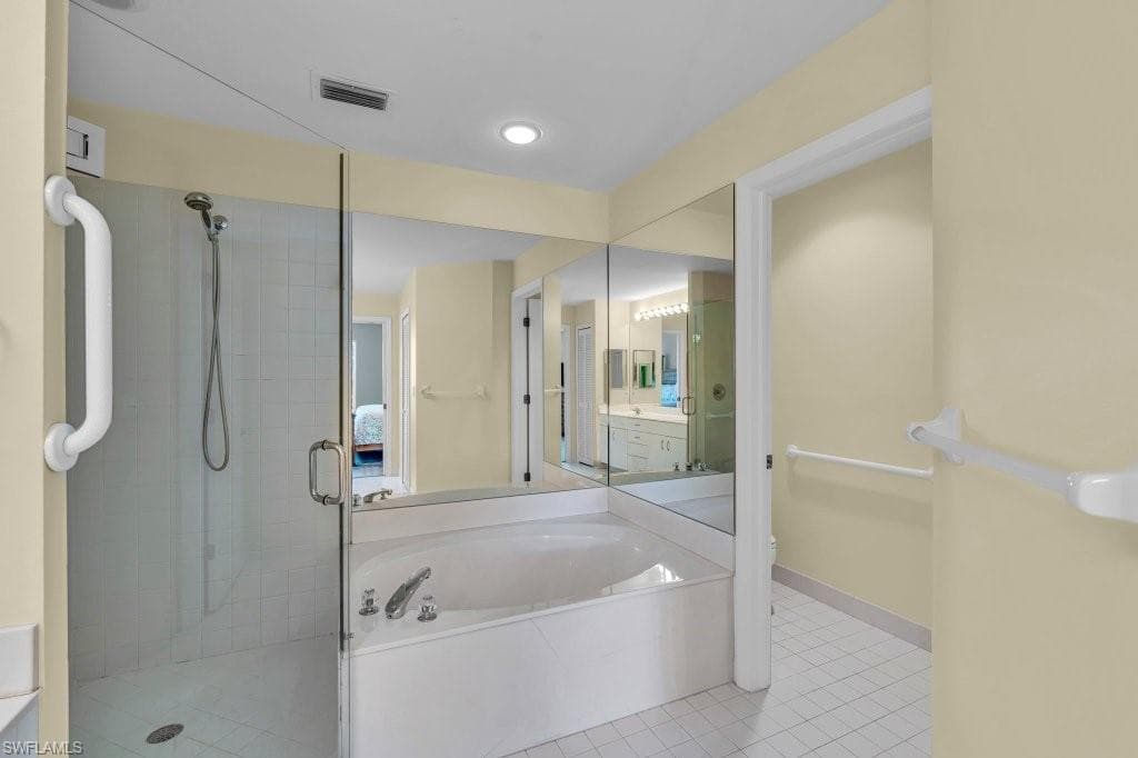 8251 Grand Palm DR 3-10