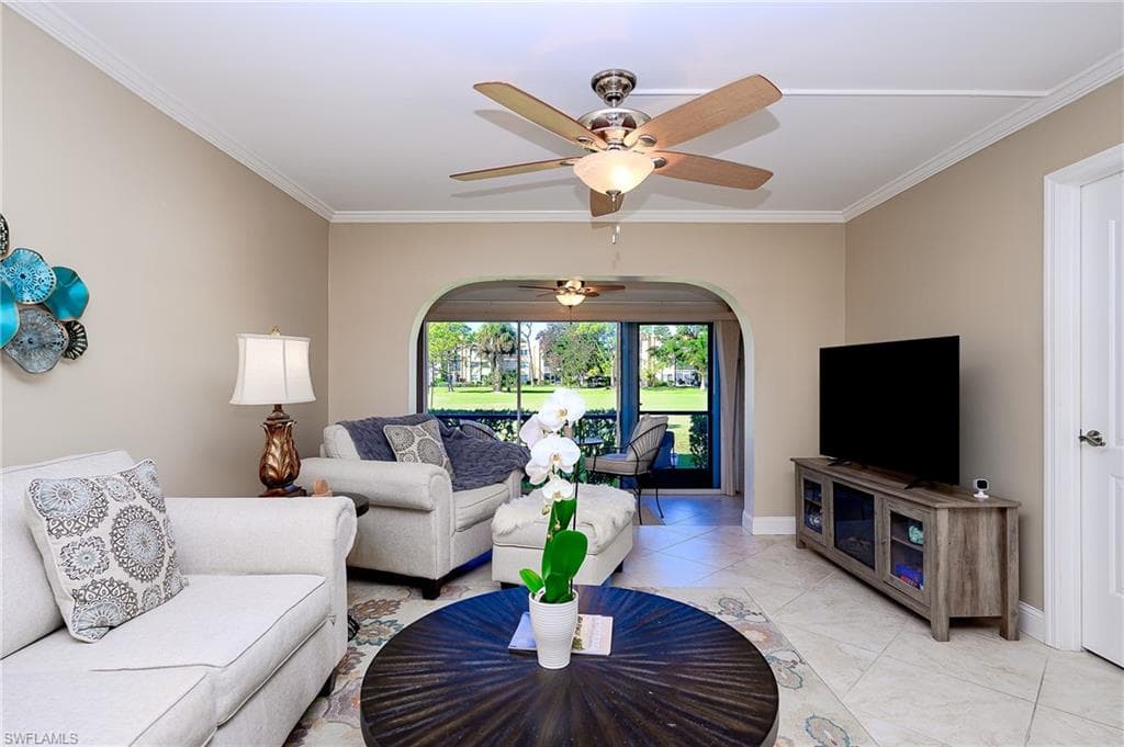 201 Quail Forest BLVD 103-4