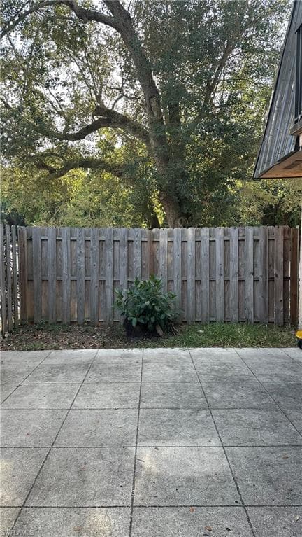 17989 San Juan CT 1-25