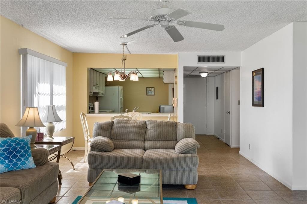 1087 Forest Lakes DR 1-309-10