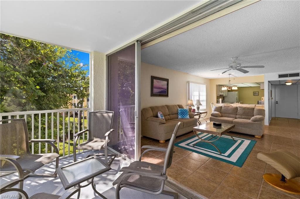 1087 Forest Lakes DR 1-309-21