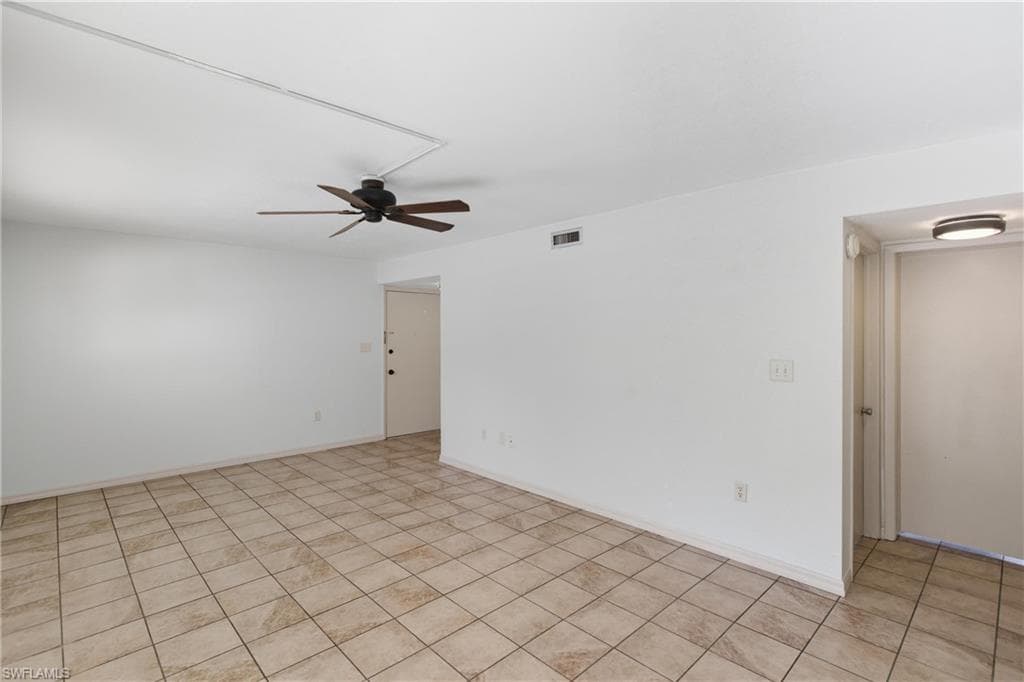4931 Vincennes CT 4-7