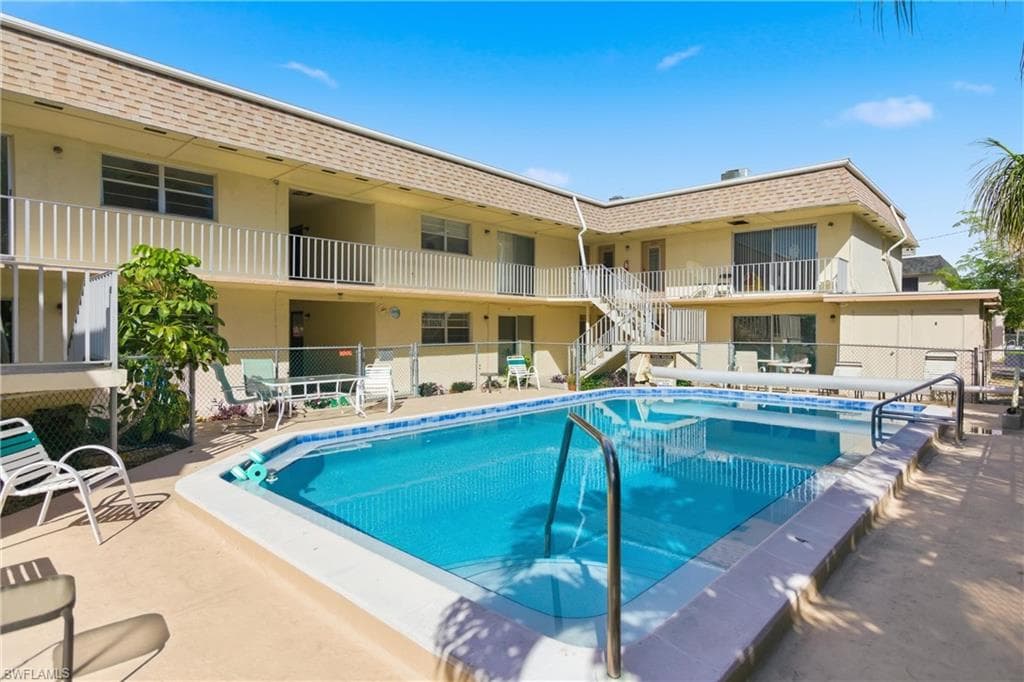 4931 Vincennes CT 4-24
