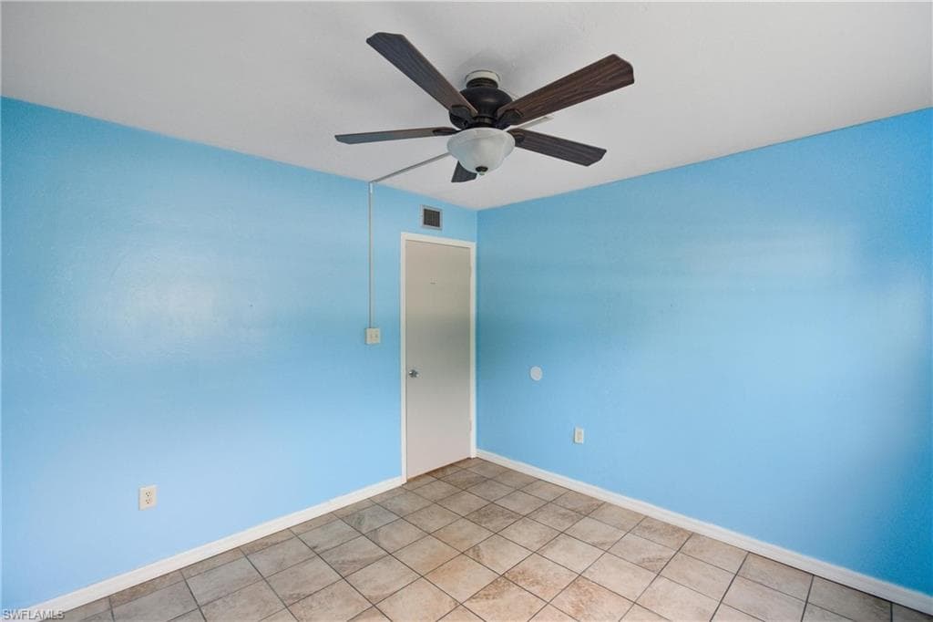 4931 Vincennes CT 4-15