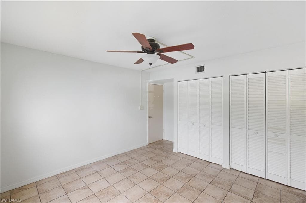 4931 Vincennes CT 4-19