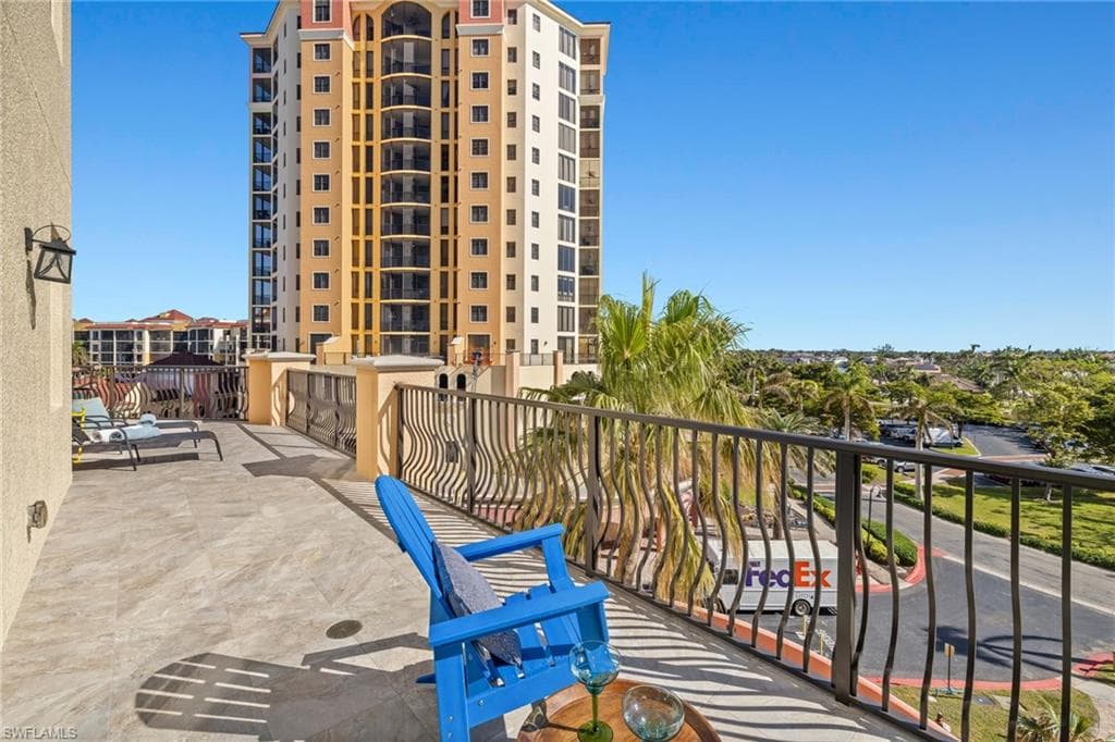 5781 Cape Harbour DR 502-18