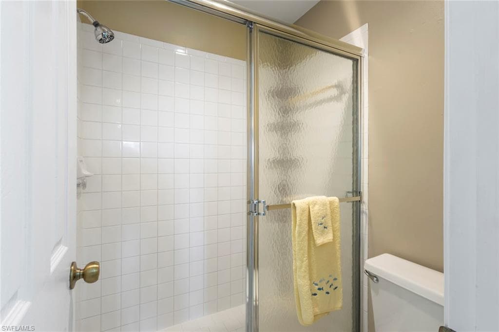 1305 Mainsail DR 1013-16