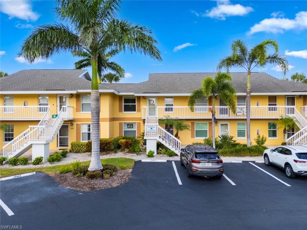 1305 Mainsail DR 1013-26