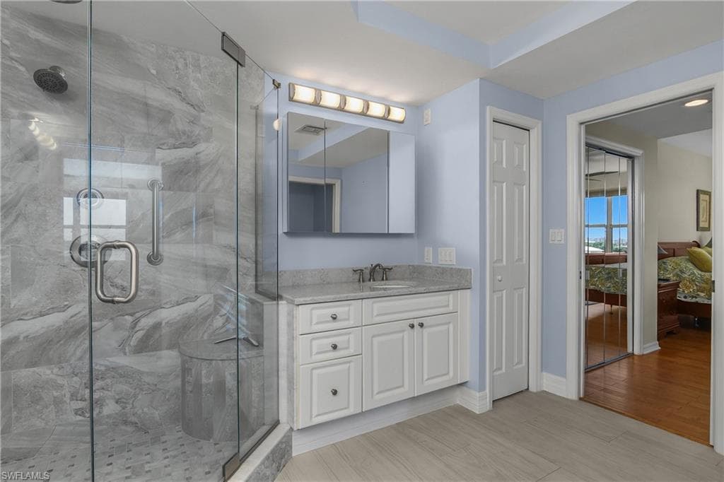 4975 Bonita Beach RD 507-30