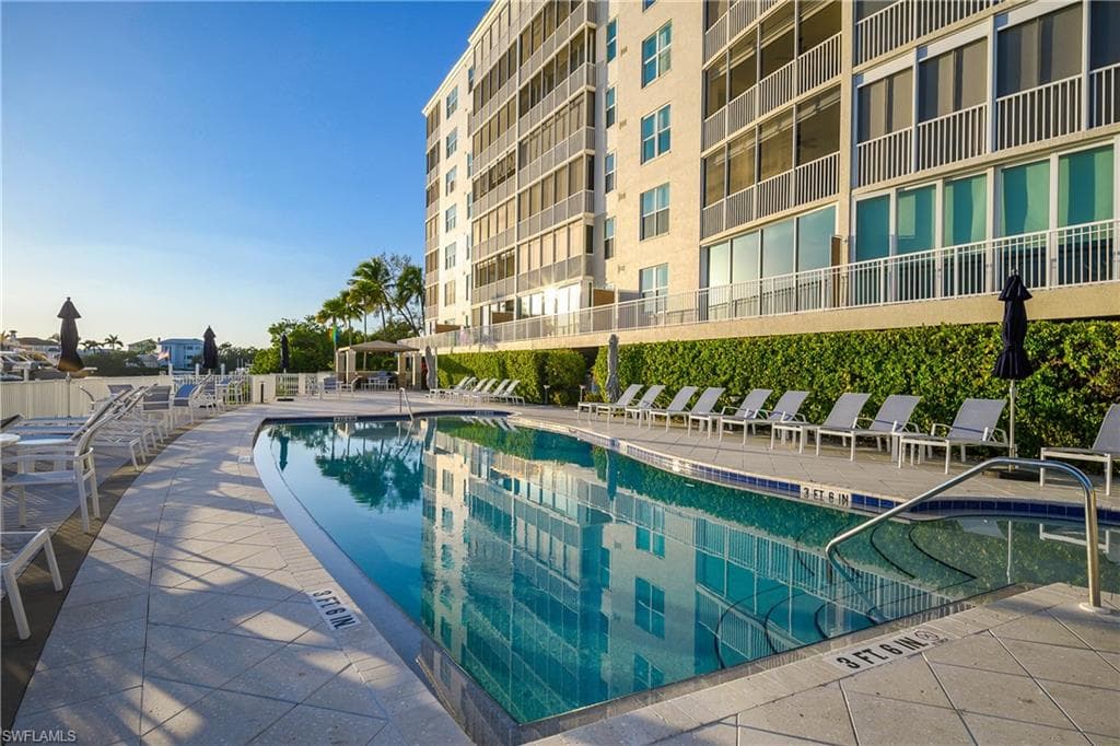 4975 Bonita Beach RD 507-40