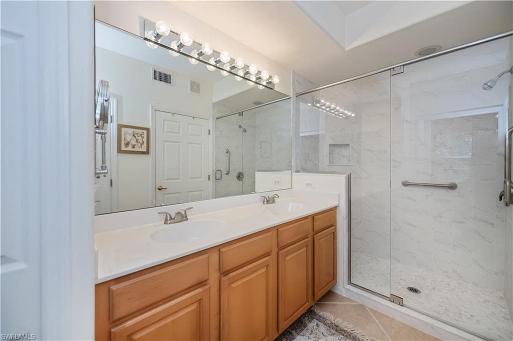 10109 Colonial Country Club BLVD 2404-20