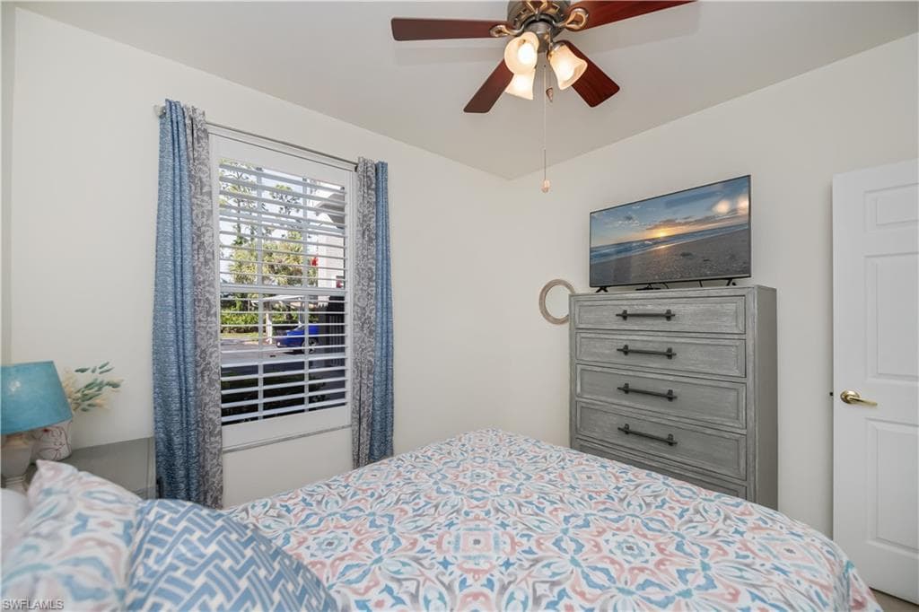10109 Colonial Country Club BLVD 2404-15