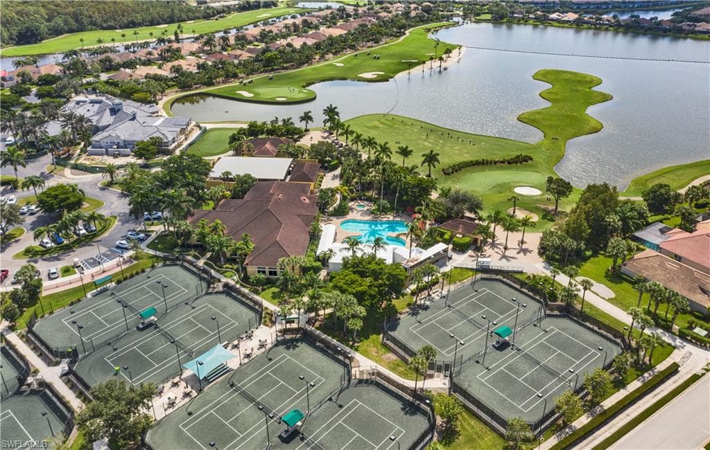 10109 Colonial Country Club BLVD 2404-40