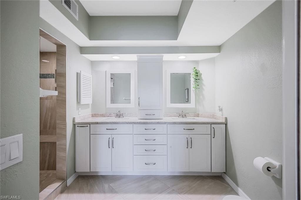 6934 Rain Lily CT 102-13