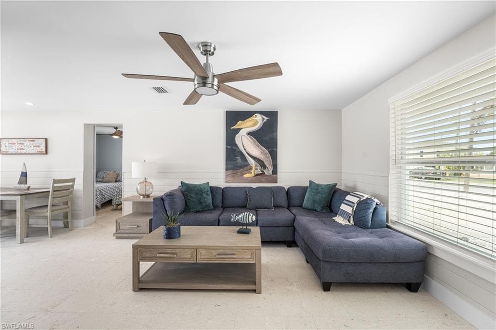 250 Donora BLVD-11