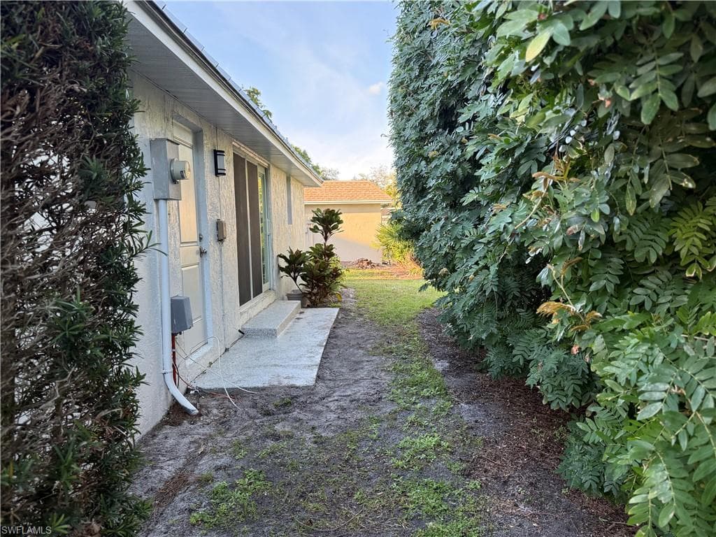 310 Carnaby CT-3